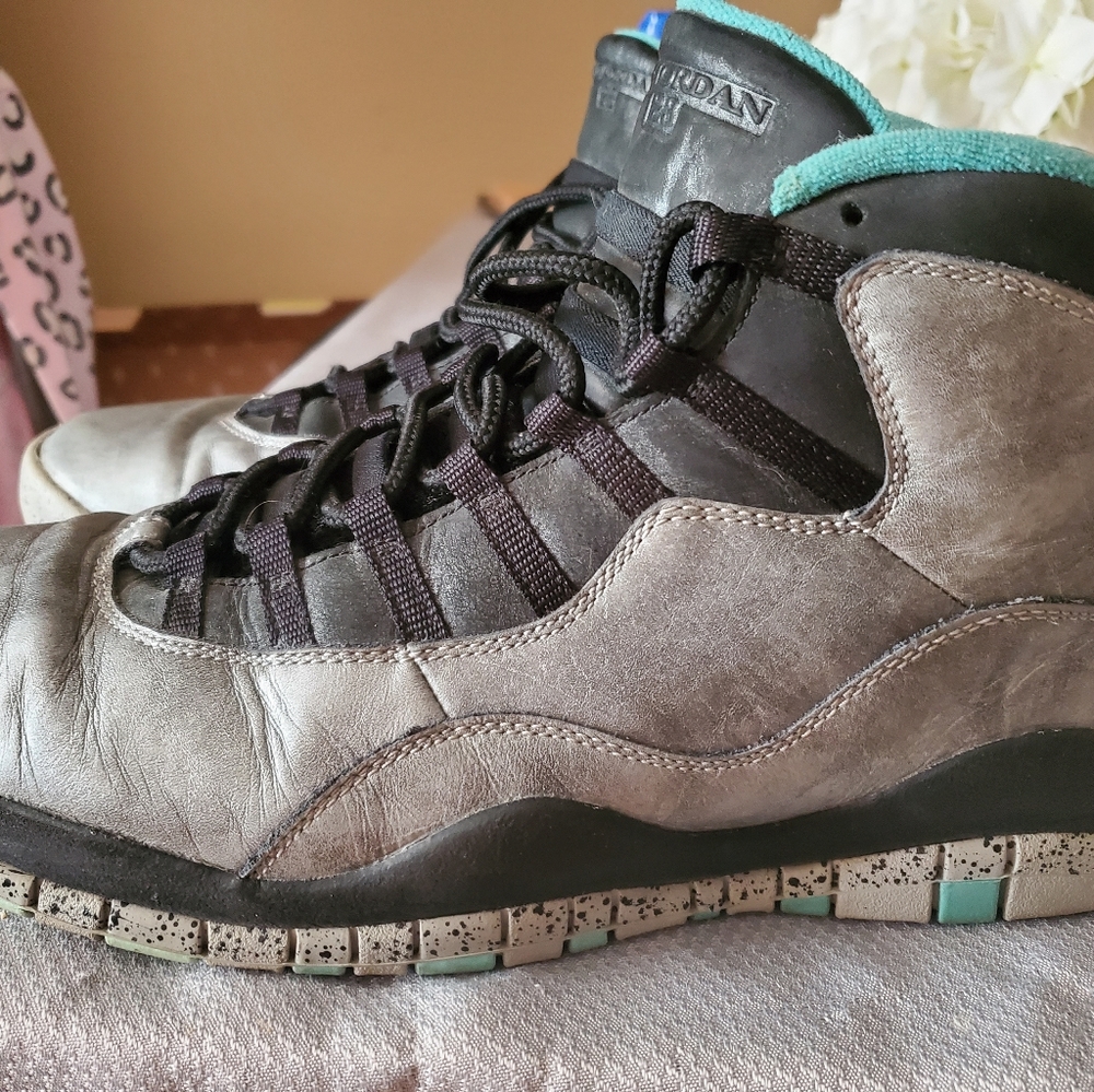 Air Jordan 10 Retro 30th Lady Liberty